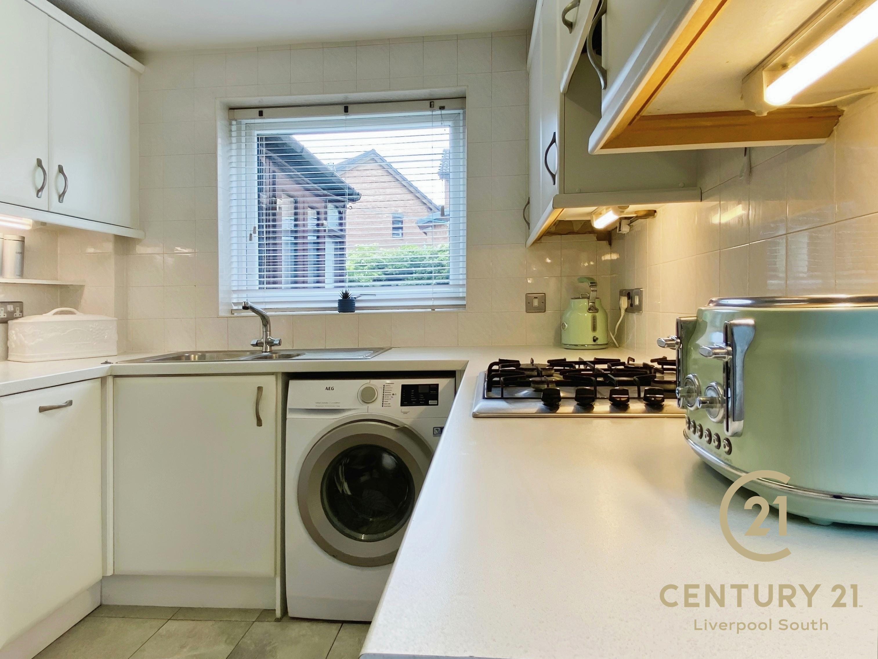 Foxleigh Halewood Village L26 Century 21 United Kingdom