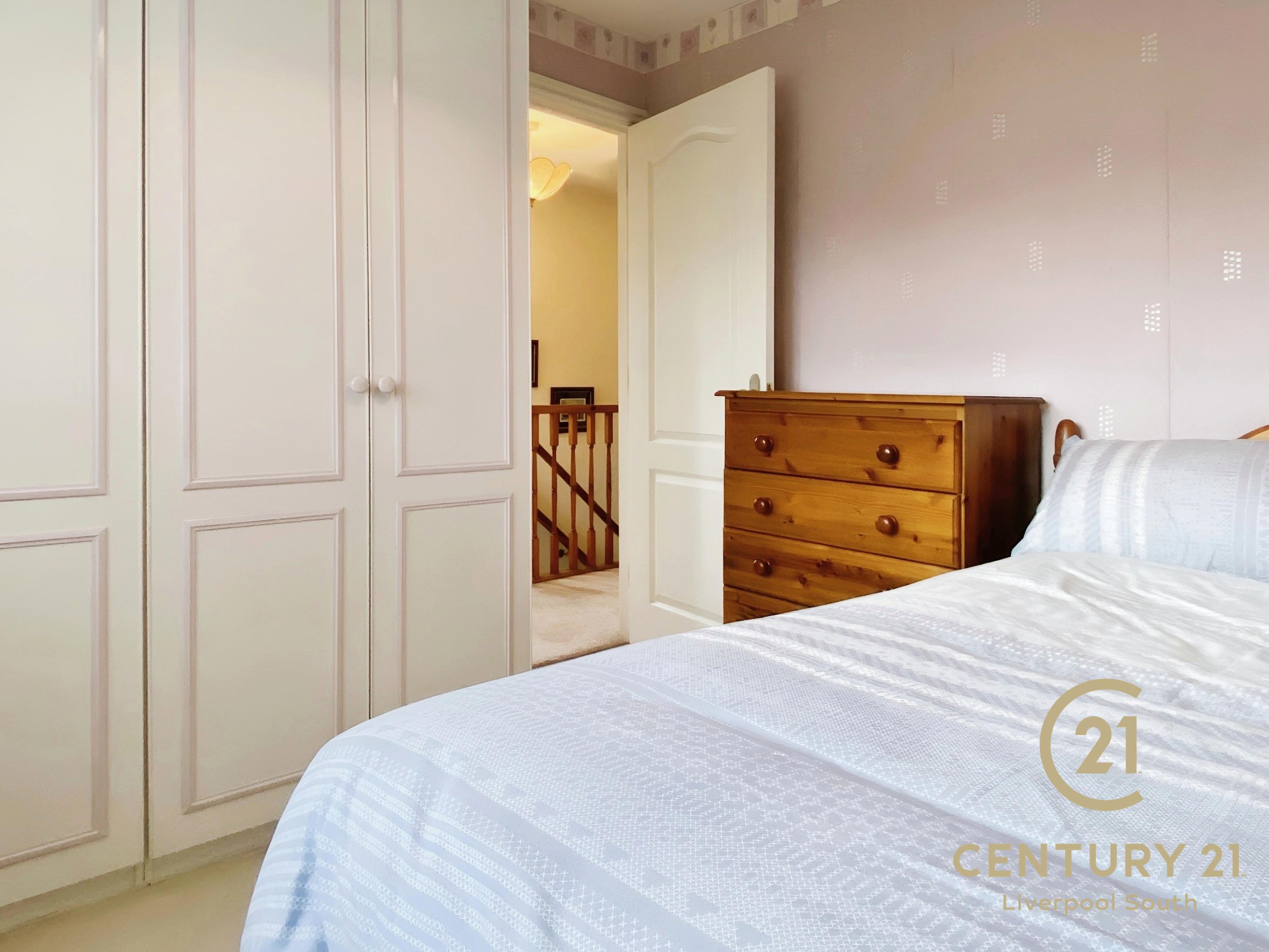 Foxleigh Halewood Village L26 Century 21 United Kingdom